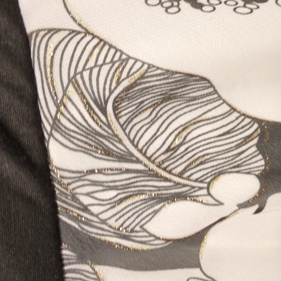 Accomplice Women's Black and White Floral Halter Midi Size Medium Dress - Picture 6 of 9